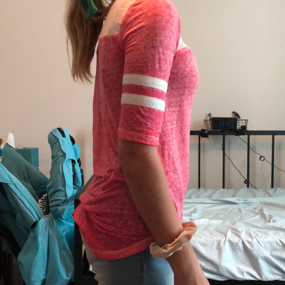 Pink Top - Picture 4 of 5